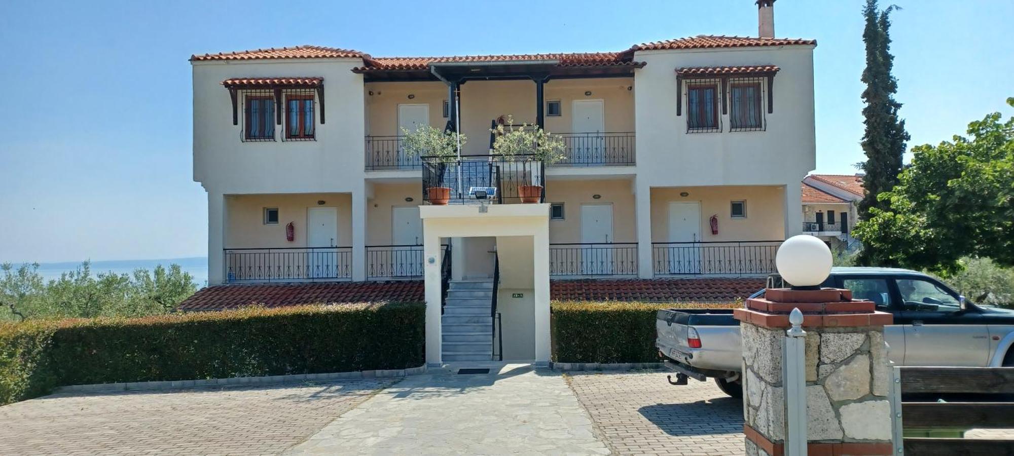 Kiparissis Apartments Kriopigi Bagian luar foto
