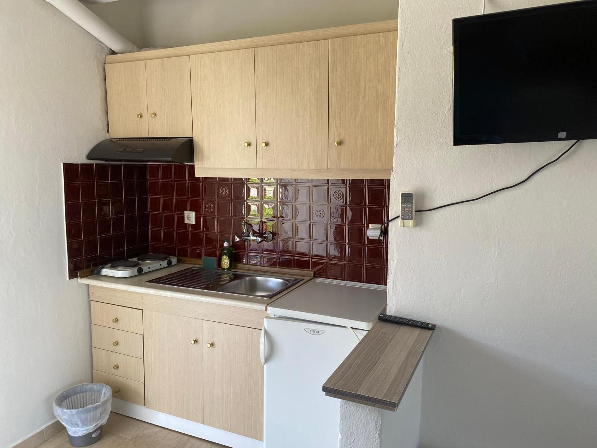 Kiparissis Apartments Kriopigi Bagian luar foto